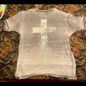 Women’s graphic tshirt